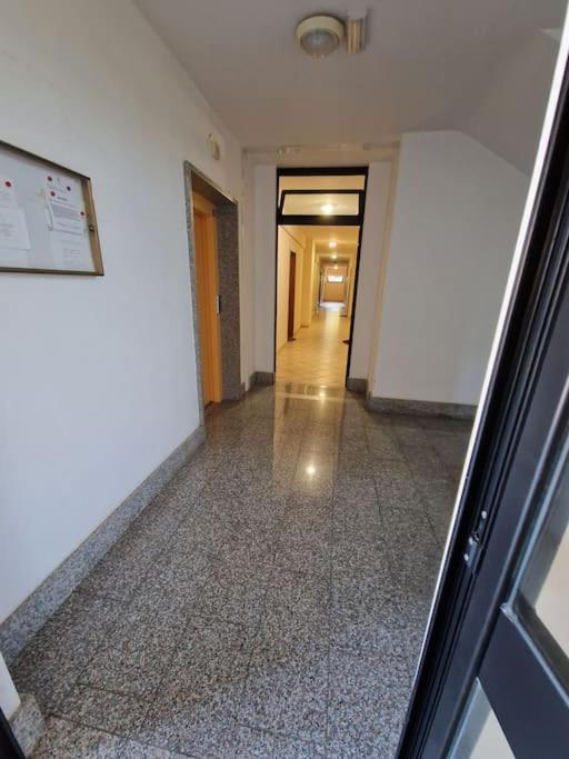 Terrazza A Nettuno E Chiesa Giubilare Santa Maria Goretti Exteriér fotografie